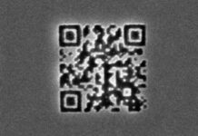 Найменший у світі QR-код: прорив у наддовговічному зберіганні даних