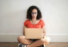 Оптимізуйте Роботу з ІІ з ChatPlayground: Довічний Доступ за $79