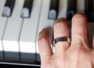 Der Oura Ring 5 hat meinen Ehering durchschnittlich aussehen lassen