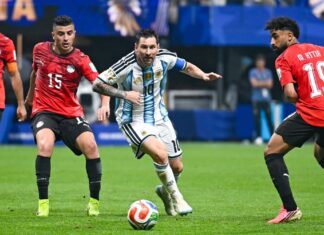 The World Stopped to Google Messi’s Last Minute Miracle